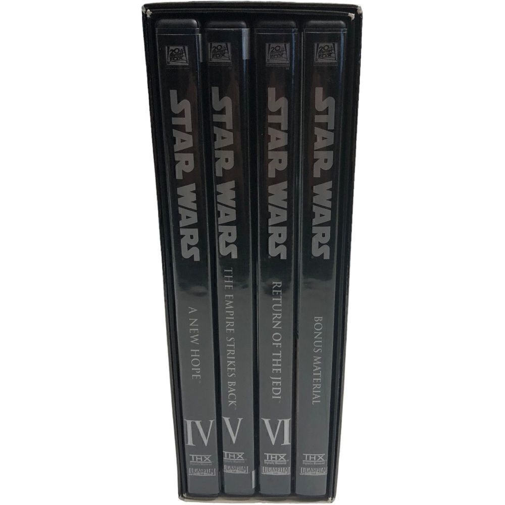 Star Wars 4-Disc DVD Trilogy Box Set - Picture 2 of 13